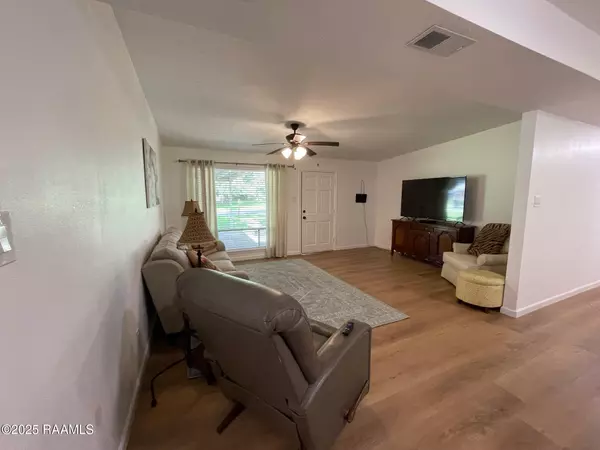 New Iberia, LA 70560,2305 Kramer DR
