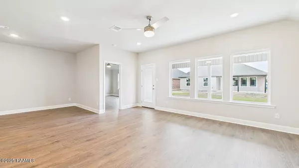 Duson, LA 70529,119 Eden Ridge ST