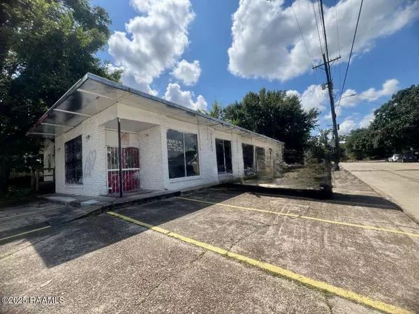 Lafayette, LA 70501,400 General Mouton AVE