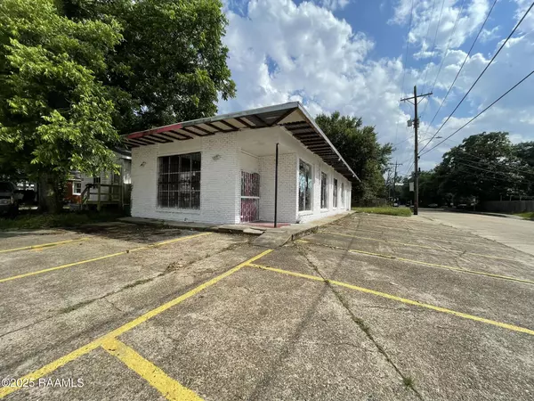 Lafayette, LA 70501,400 General Mouton AVE
