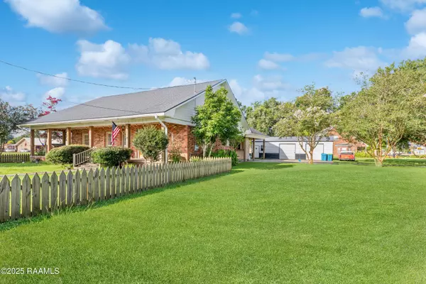 1054 Main ST, Parks, LA 70582