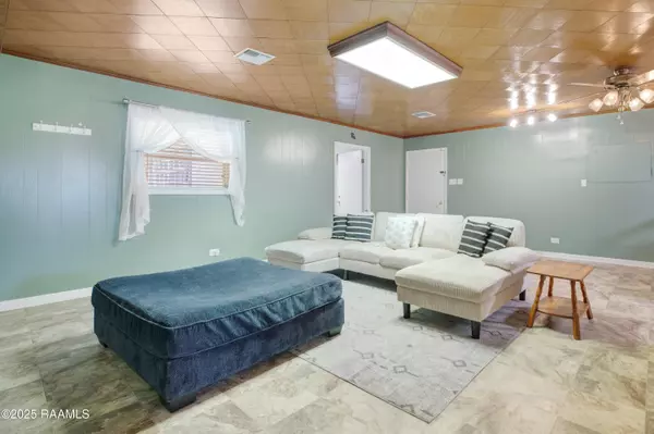 Church Point, LA 70525,681 Emar DR