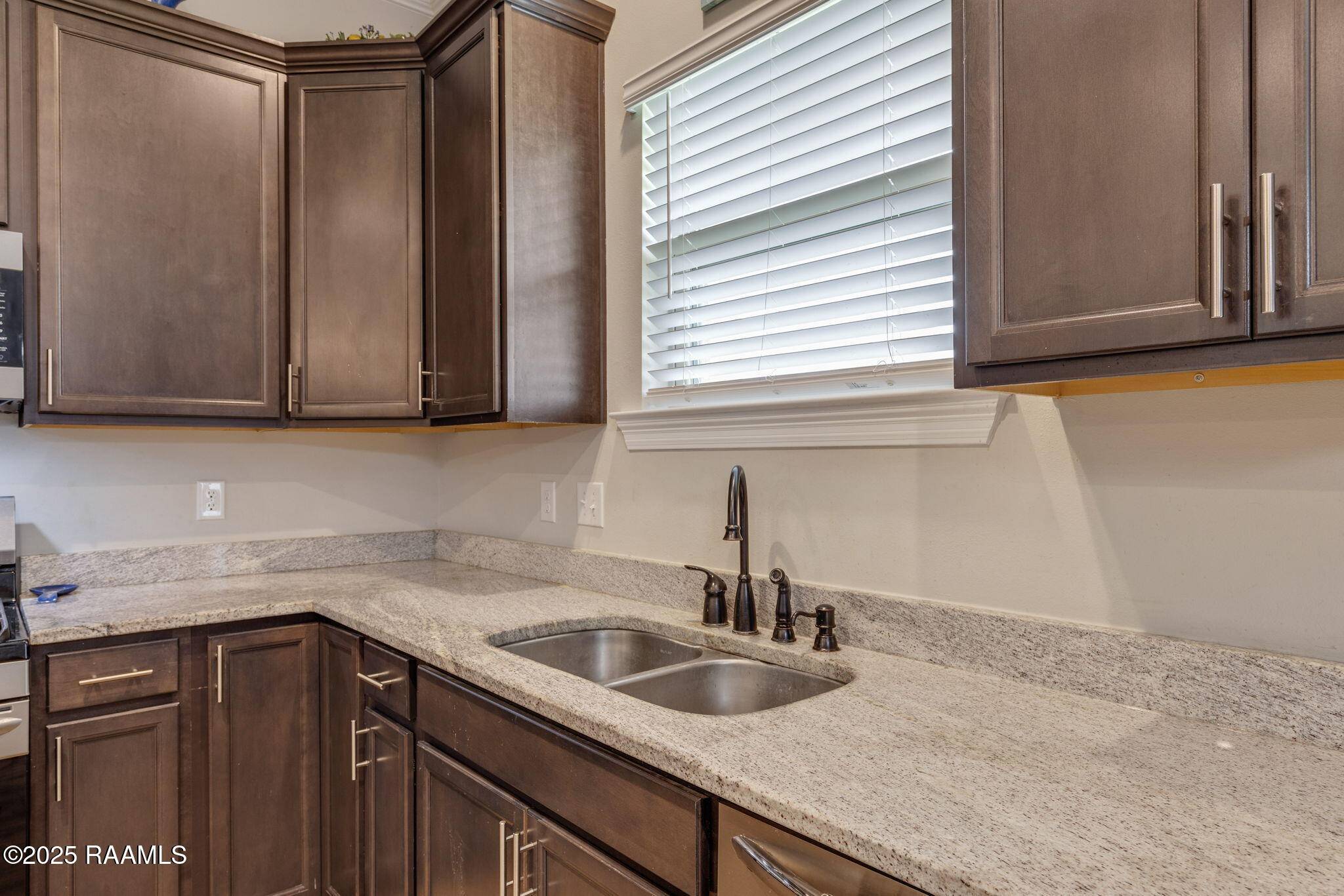 Youngsville, LA 70592,303 Valcour PL