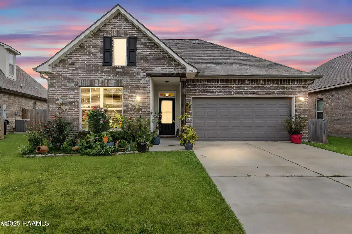Youngsville, LA 70592,303 Valcour PL