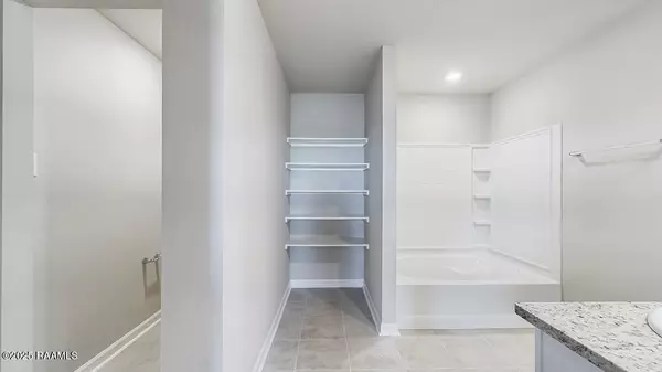 Maurice, LA 70555,9249 Garrett RD