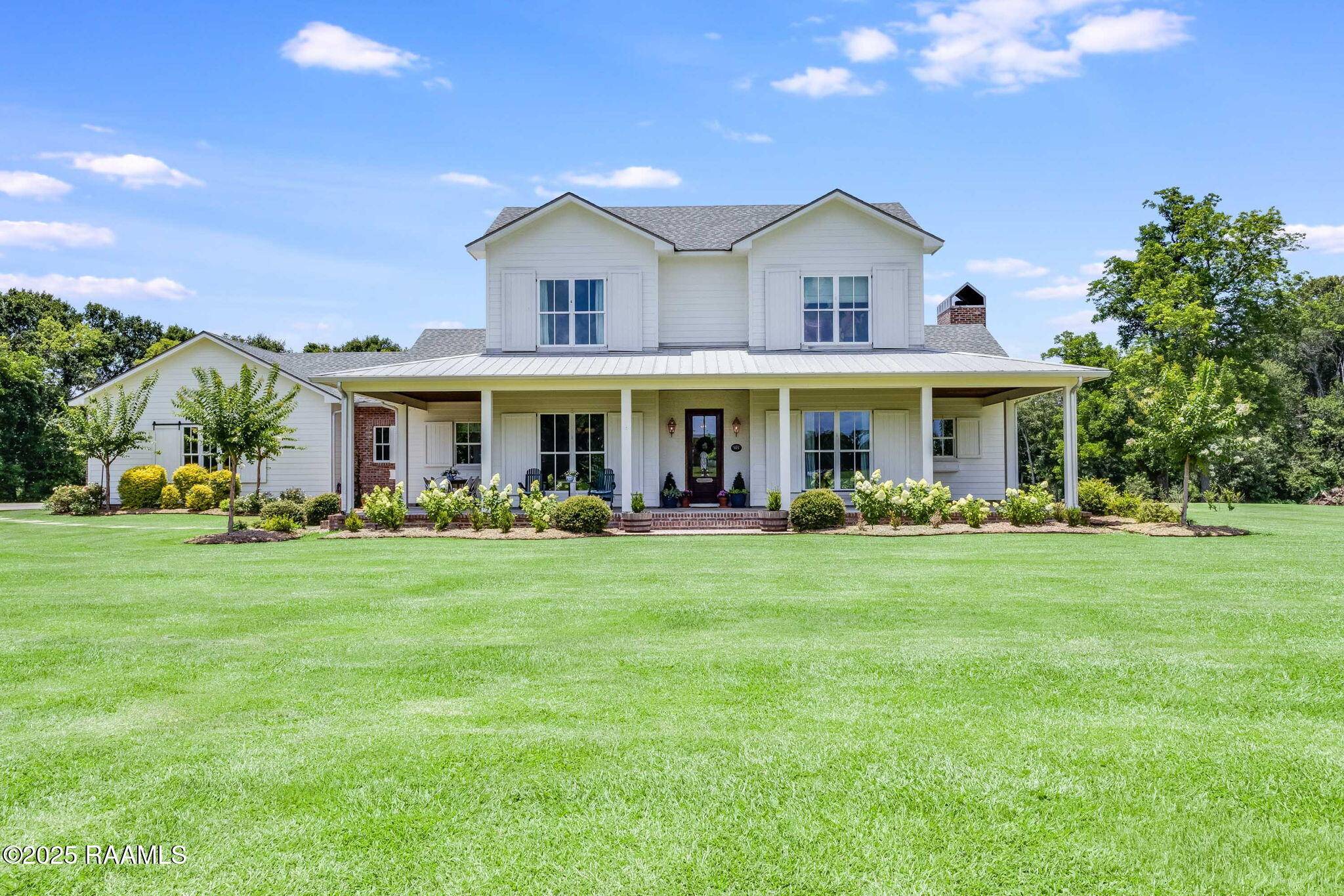 105 E Lake DR, Sunset, LA 70584