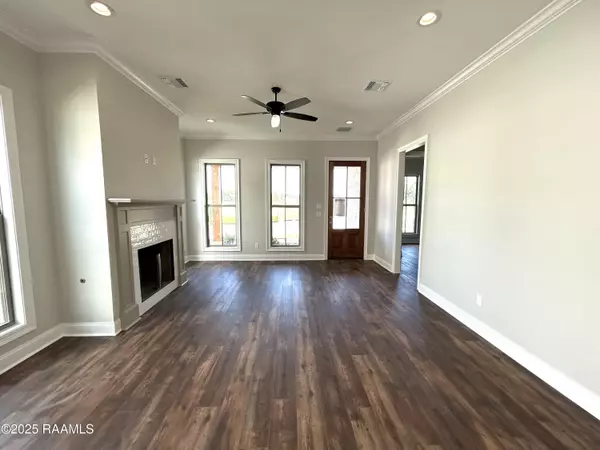 Scott, LA 70583,216 Keystone DR