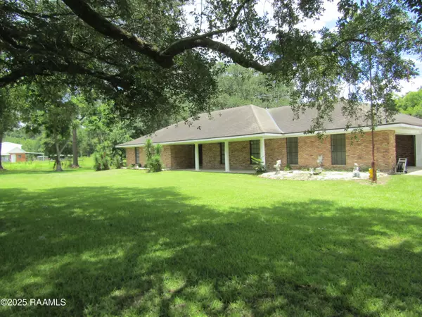 5003 Verot School RD, Youngsville, LA 70592