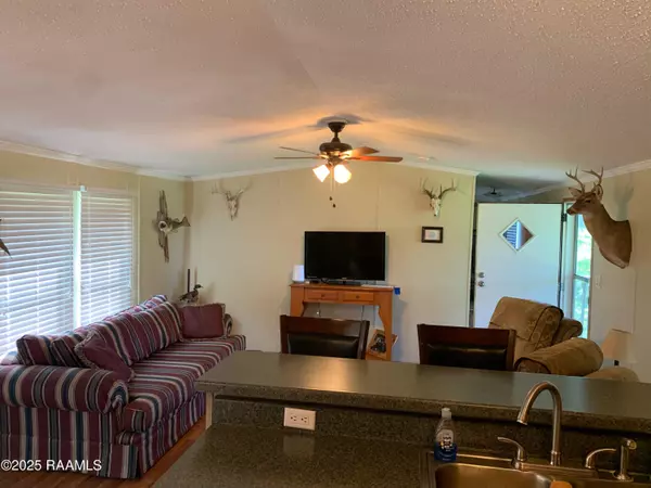 Breaux Bridge, LA 70517,1366 Herman Dupuis RD