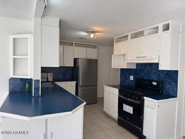 Lafayette, LA 70503,808 Harrell DR