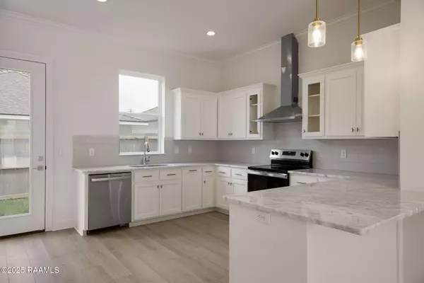 Lafayette, LA 70508,1510 Kaliste Saloom RD #305