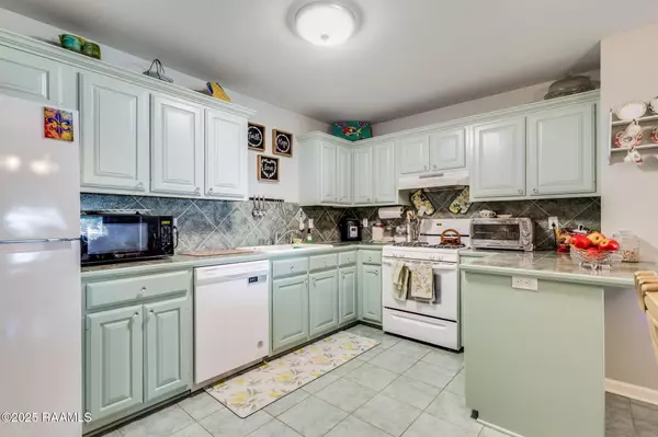 Lafayette, LA 70506,118 Woodoak CIR