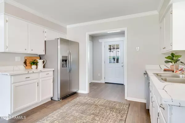Breaux Bridge, LA 70517,1010 Domingue ST