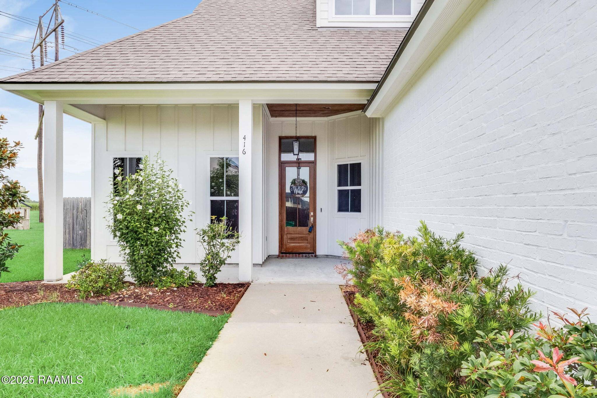Youngsville, LA 70592,416 Last Quarter DR