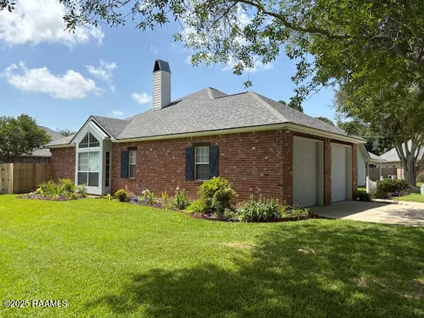 Lafayette, LA 70503,101 Asphodel CT