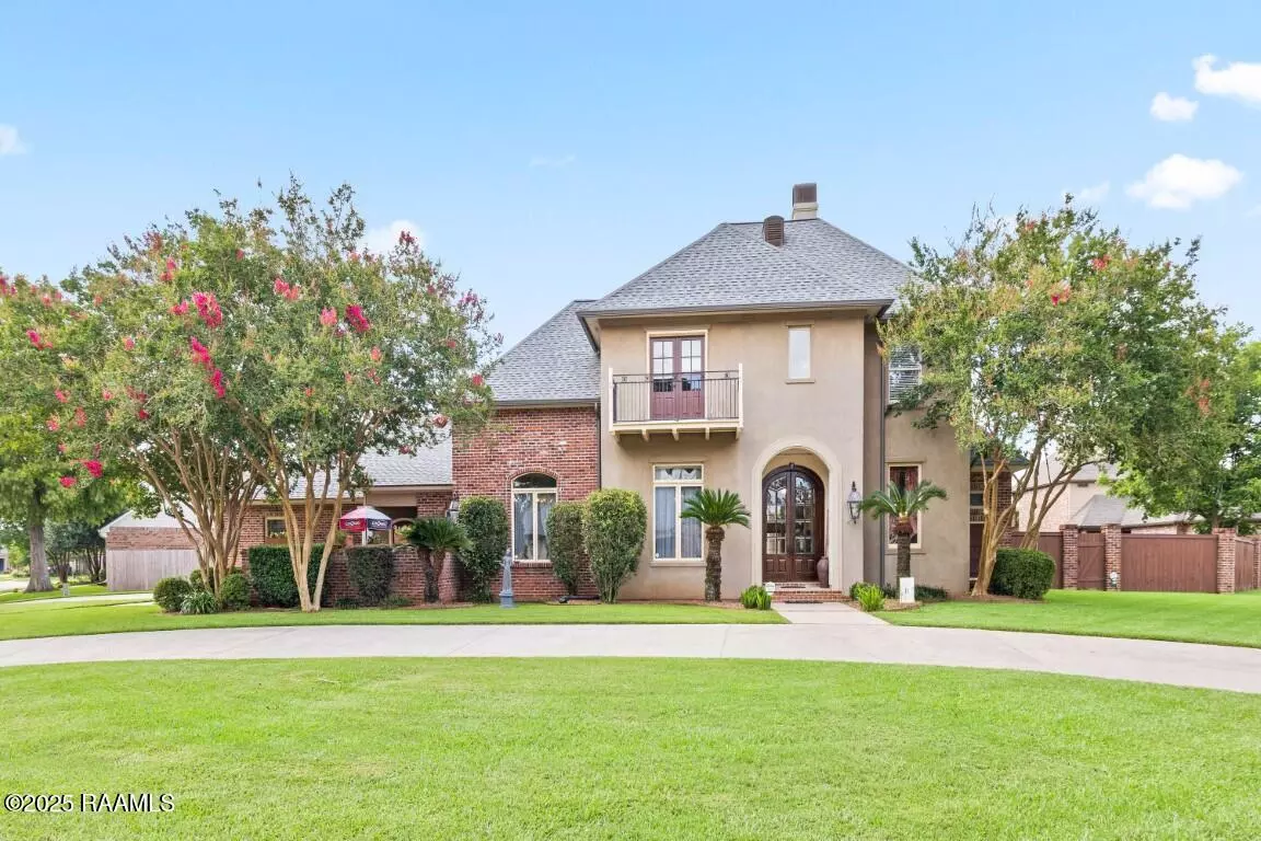 Broussard, LA 70518,205 Mission Hills DR