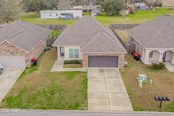 Youngsville, LA 70592,117 Gray Birch LOOP