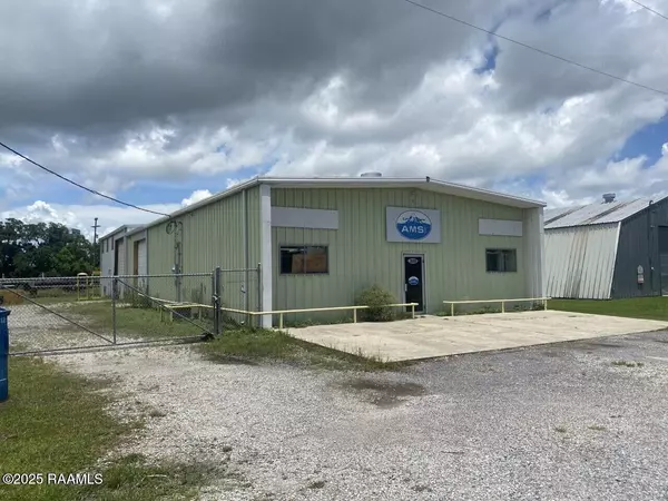 New Iberia, LA 70560,2918&3000 Fairchild DR