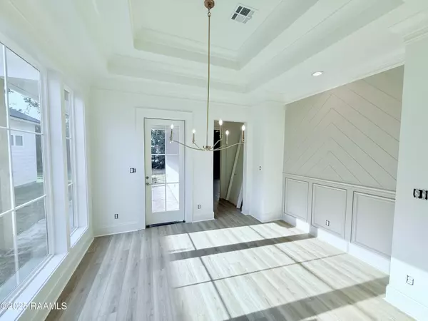 Lafayette, LA 70508,235 Timber Mill ST