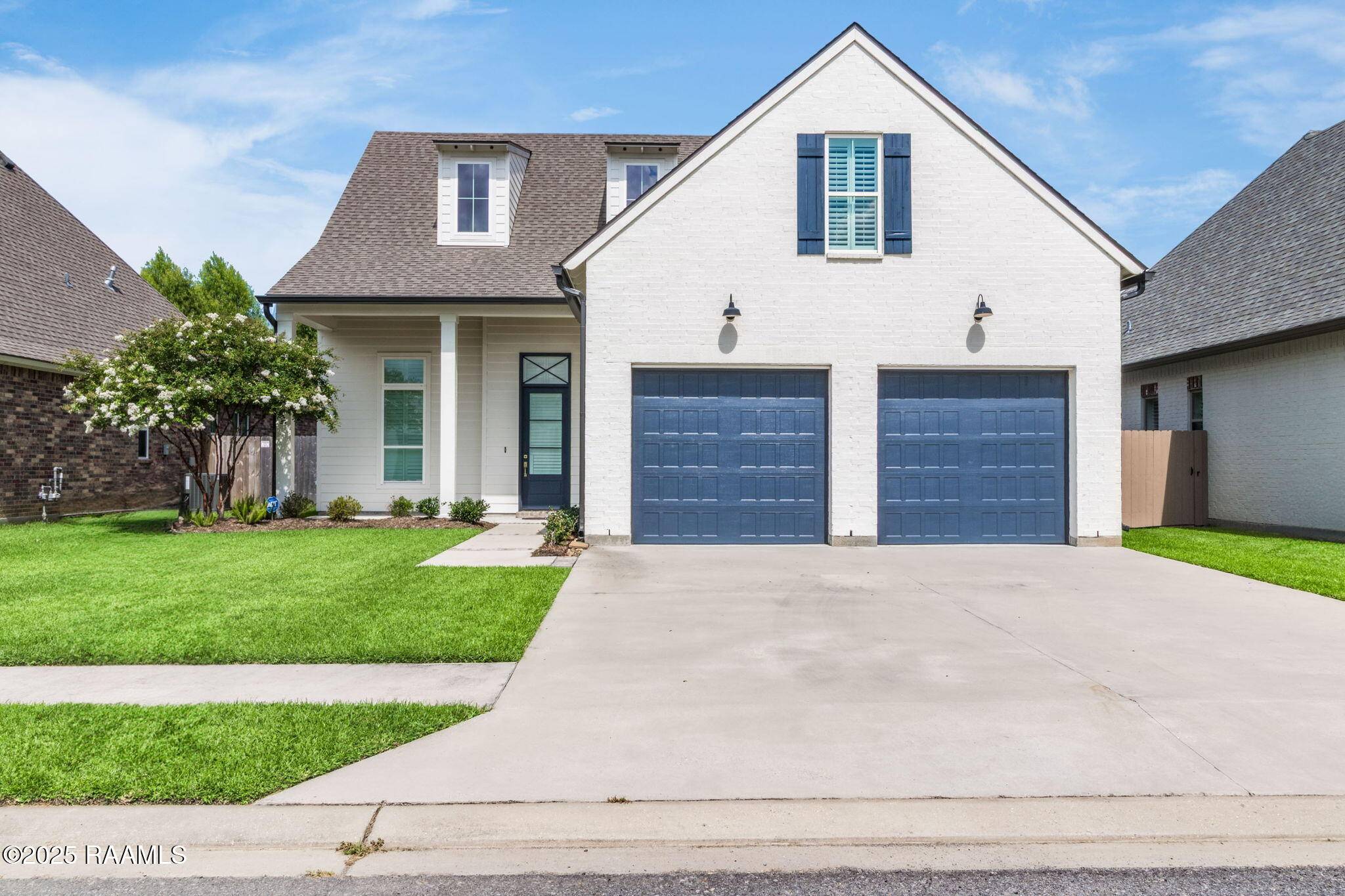 604 Channel DR, Broussard, LA 70518