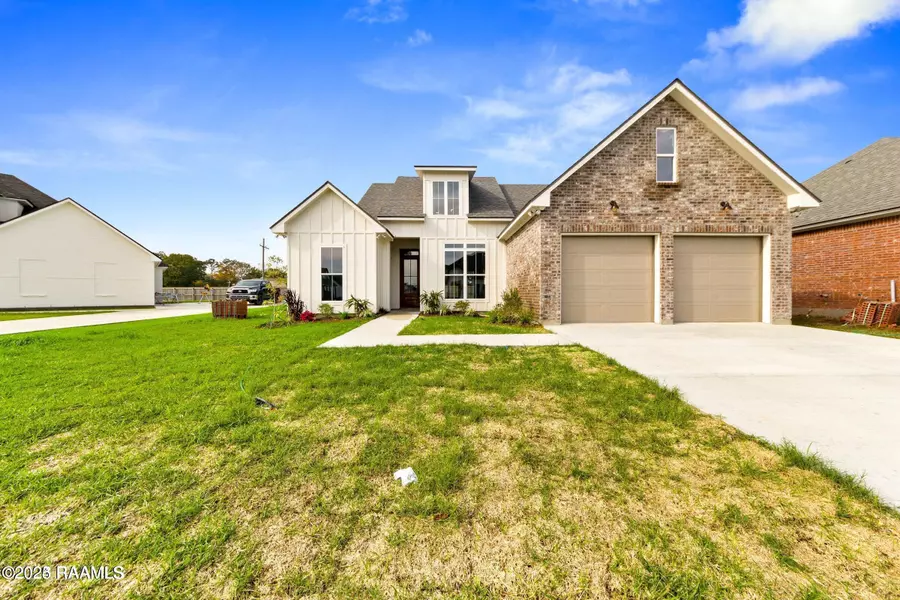 306 Sunshine Rise Dr. DR, Broussard, LA 70518