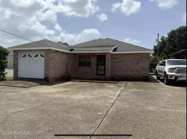 1611 Hopkins ST, New Iberia, LA 70560