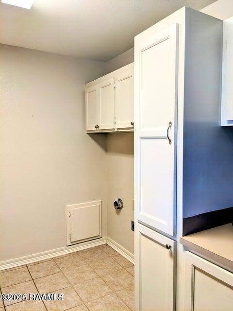 Lafayette, LA 70506,701 S College RD #313
