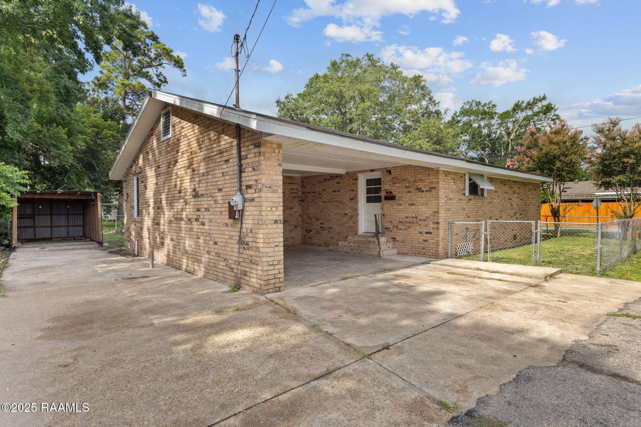 Franklin, LA 70538,810 Abbirene ST