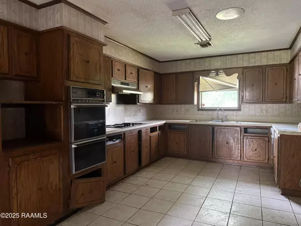 Baldwin, LA 70514,300 Kerry ST