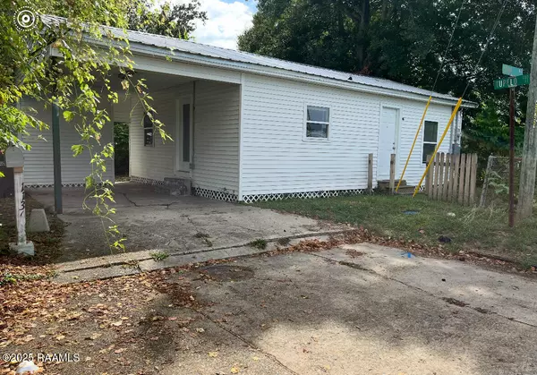 New Iberia, LA 70560,1136 Tupelo ST