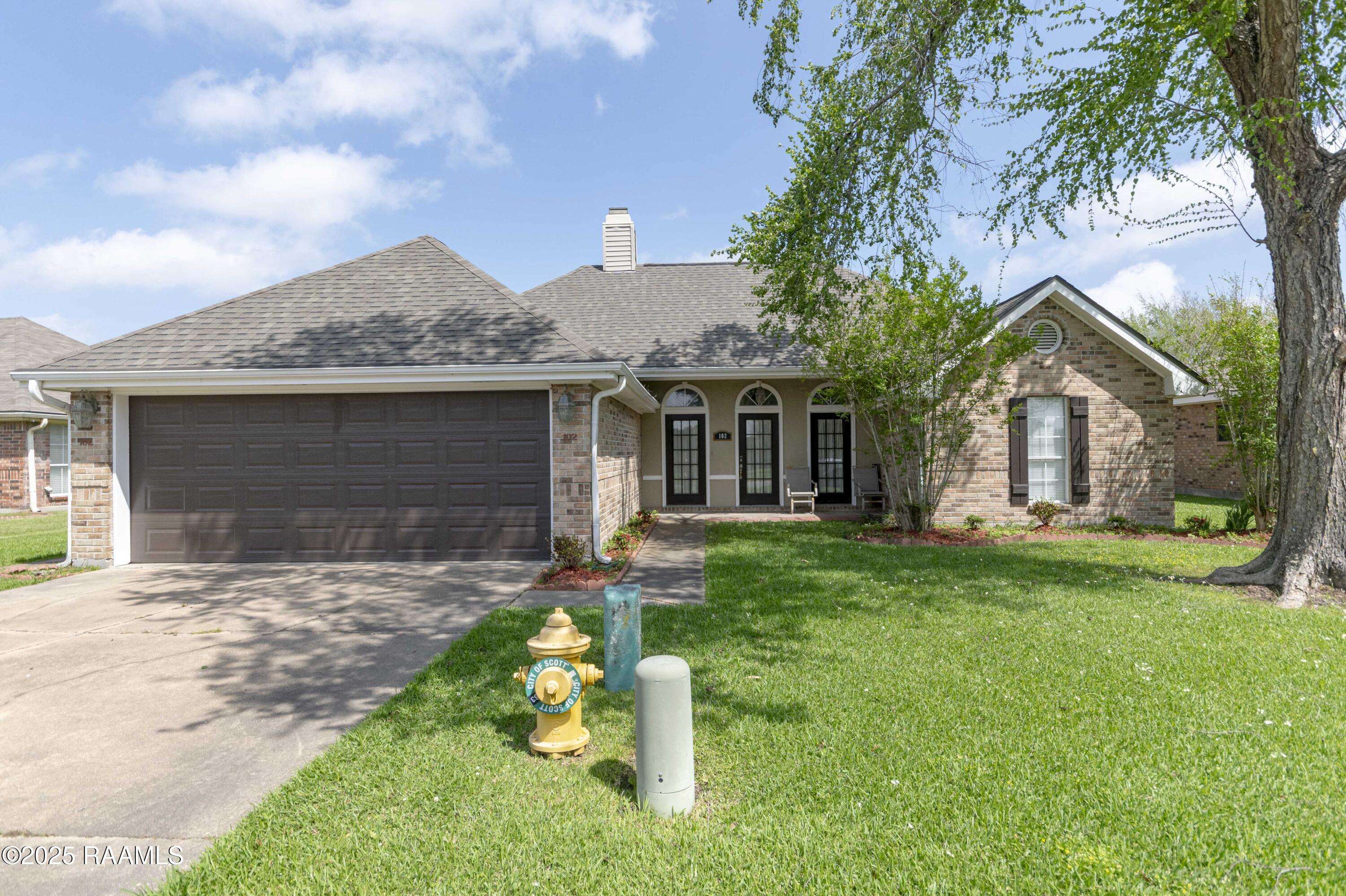102 Gold Medal DR, Lafayette, LA 70506