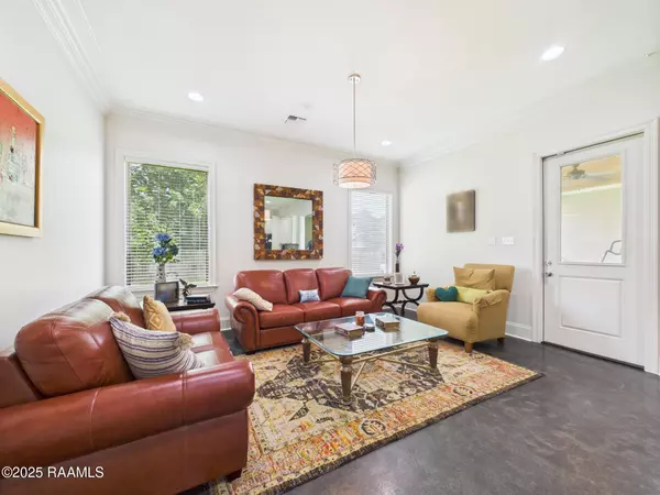 Lafayette, LA 70505,130 Dove CIR