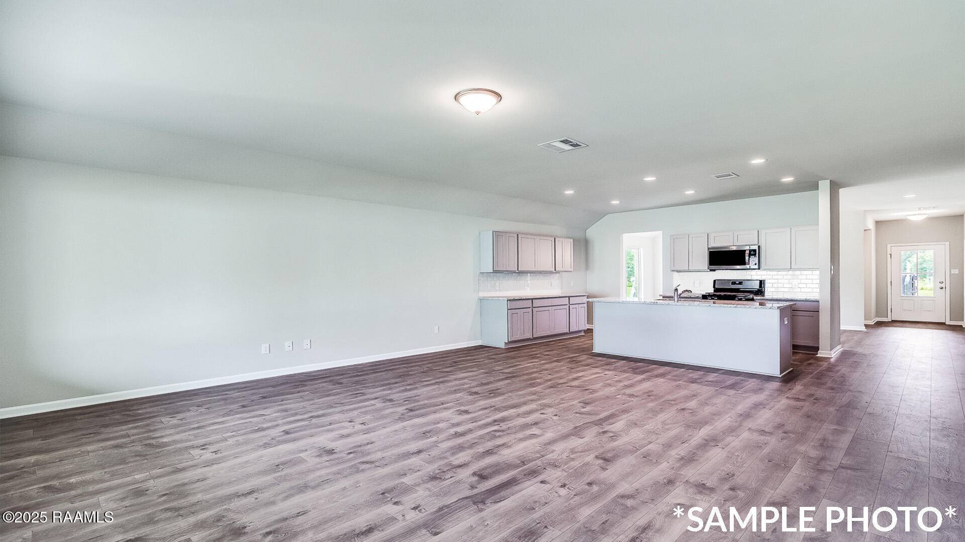 Breaux Bridge, LA 70517,627 Griffiths CT
