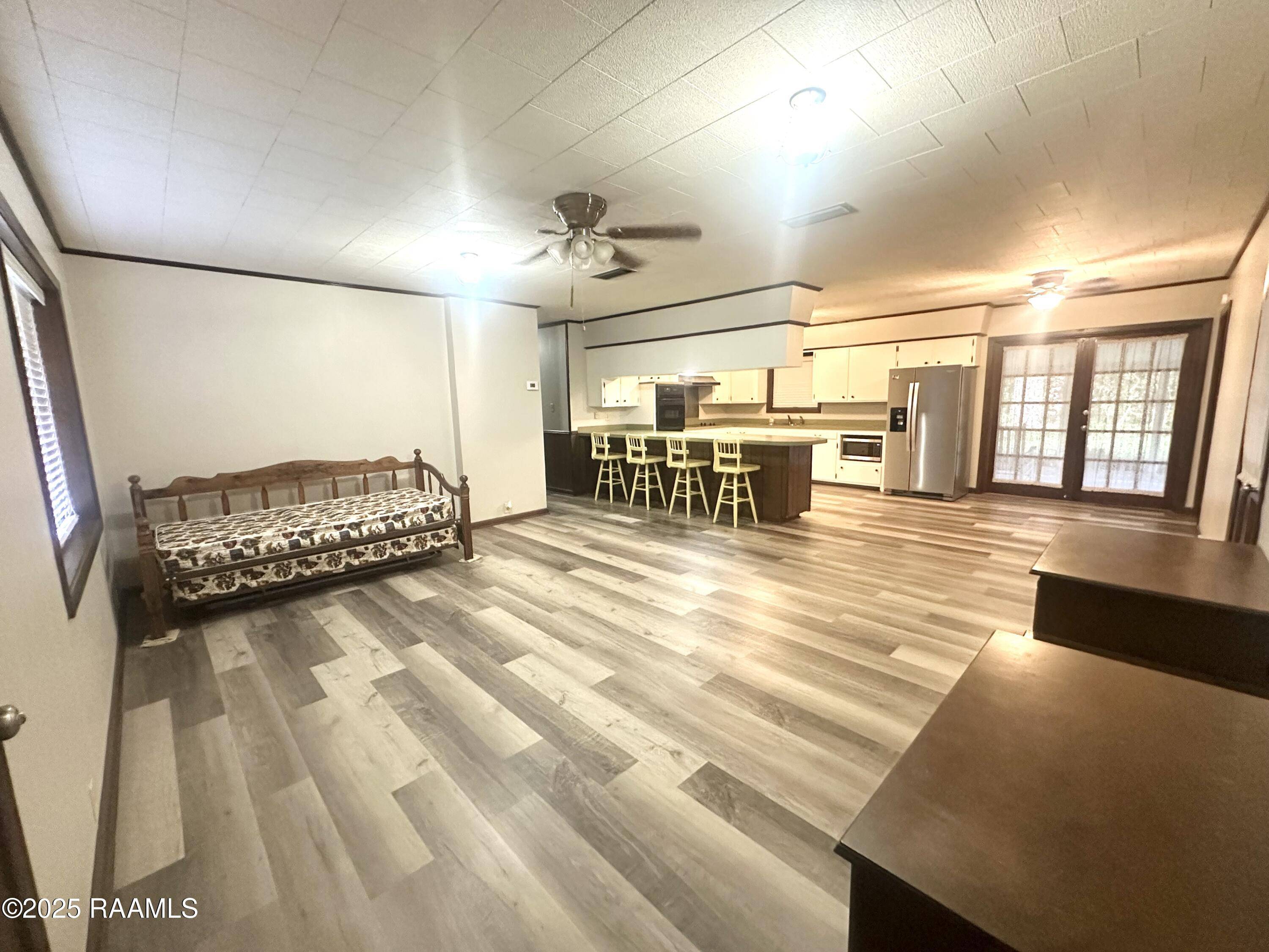 Jeanerette, LA 70544,184 Grey Eagle RD #1