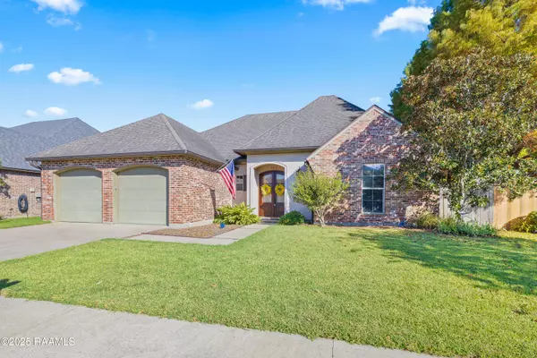 205 Captain Rick DR, Youngsville, LA 70592