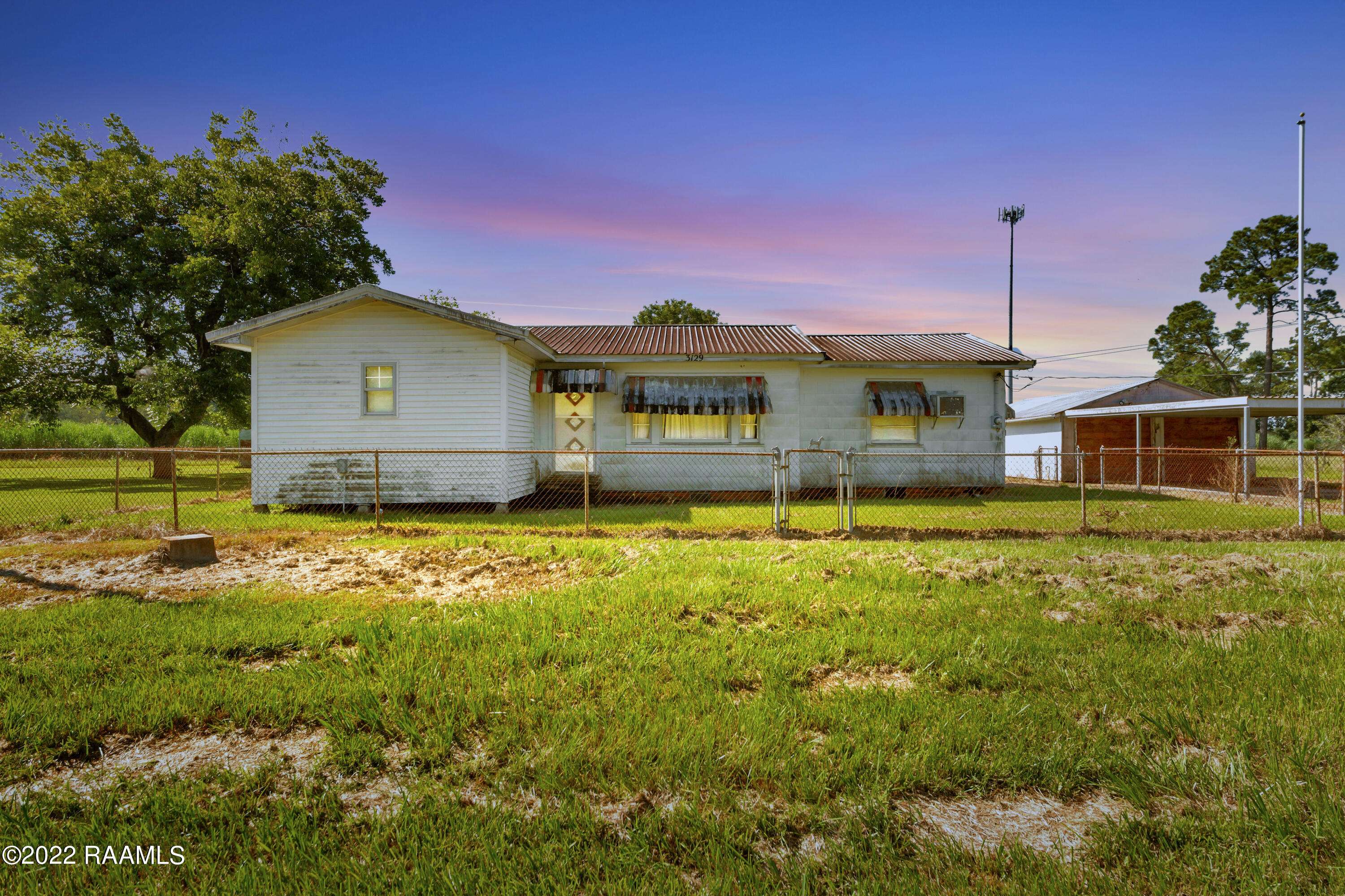 3129 E Hwy 338, Abbeville, LA 70510