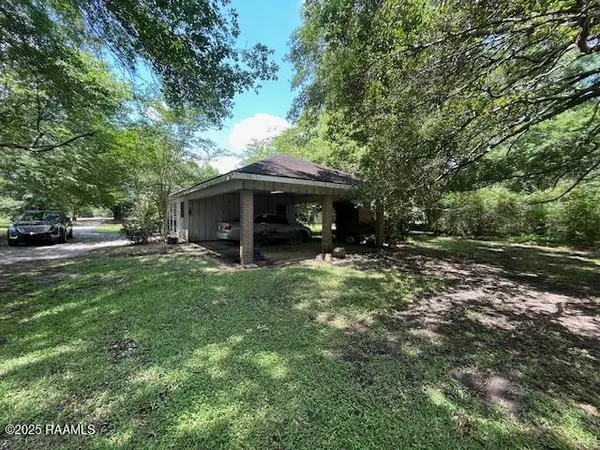 Abbeville, LA 70510,12733 Grosse Isle RD