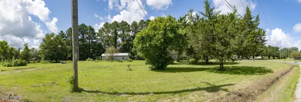 Breaux Bridge, LA 70517,1204 E Dermelie Calais RD