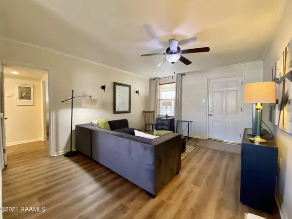 Lafayette, LA 70503,213 Bendel RD #208