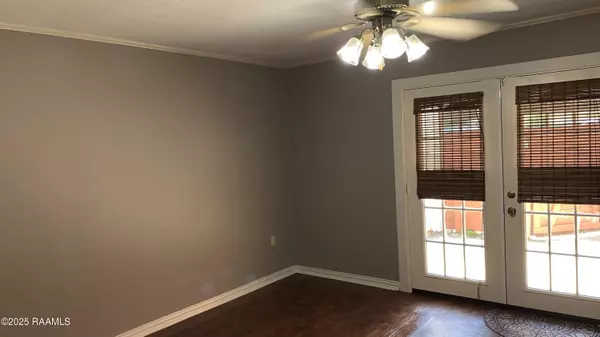 Lafayette, LA 70506,1310 Dulles DR #C