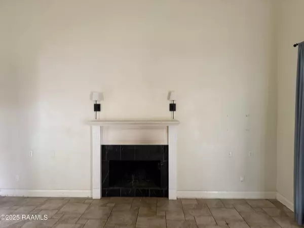 Lafayette, LA 70508,308 Creekside DR
