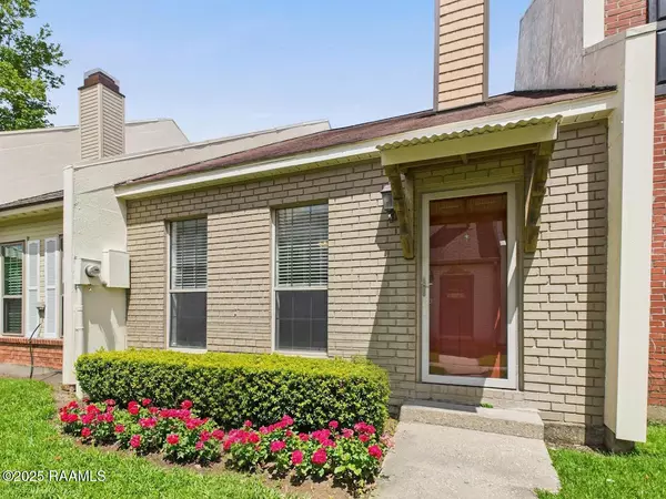 Lafayette, LA 70508,207 Long Plantation BLVD #C