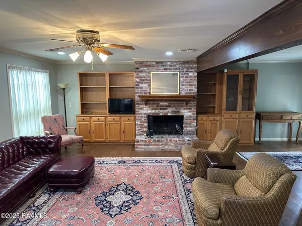 Abbeville, LA 70510,104 W Saint Mary ST