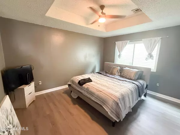 Houma, LA 70364,417 Tanglewood DR