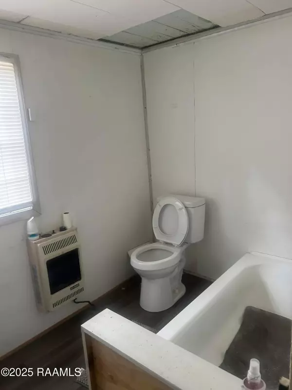 Opelousas, LA 70570,633 633 Halphen ST