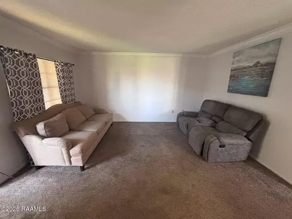 Lafayette, LA 70506,326 Guilbeau RD #220