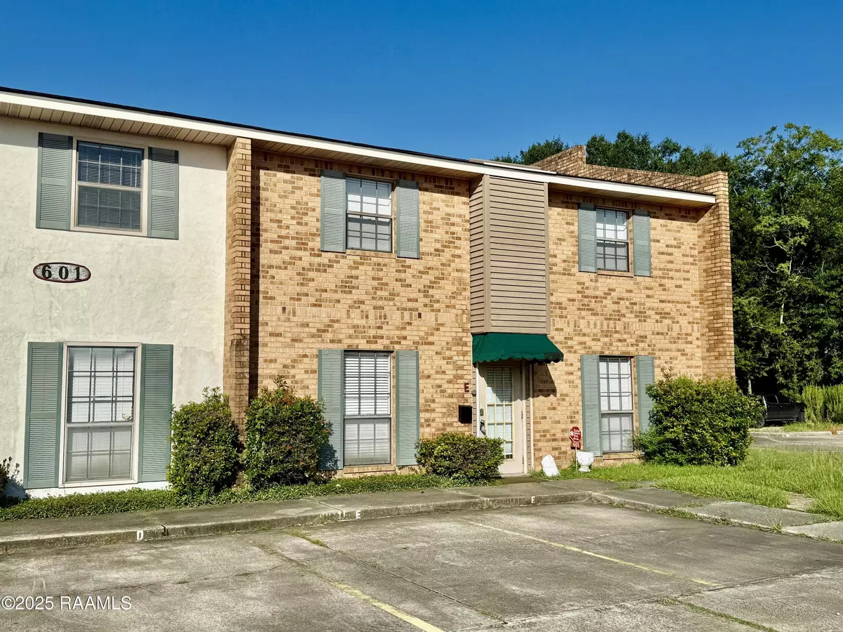 Lafayette, LA 70506,601 Guilbeau RD #E
