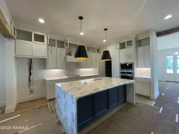 Youngsville, LA 70592,115 Appleton LN