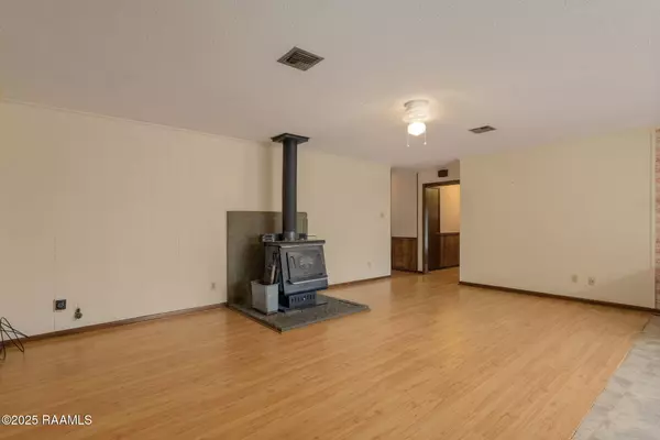 Lafayette, LA 70506,216 Highland DR