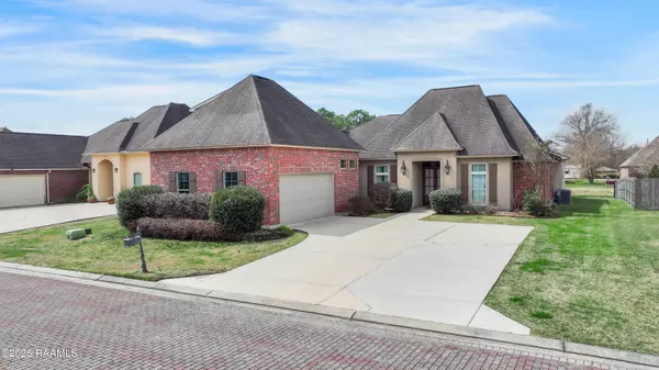 104 Gated Trinity CT, Lafayette, LA 70506